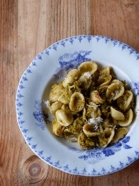 http://salzkorn.blogspot.de/2014/10/aschenputtel-brokkoli-orecchiette-e.html