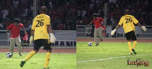 Hendri Mulyadi - Video Hendri Mulyadi Menyusup Lapangan Bola