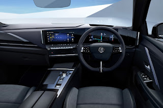 Vauxhall Astra Sports Tourer (2022) Dashboard