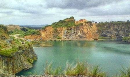  Sudah bukan menjadi rahasia umum lagi jika Bogor menyimpan keindahan alam yang menakjubka 7 Wisata Alam Baru di Bogor Yang Lagi Populer