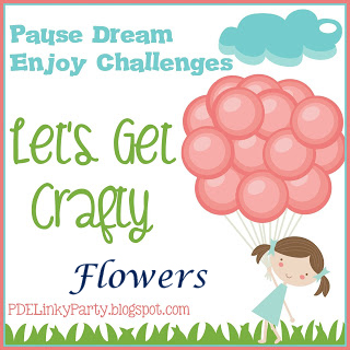 https://pdelinkyparty.blogspot.com/2018/05/challenge-22-flowers.html