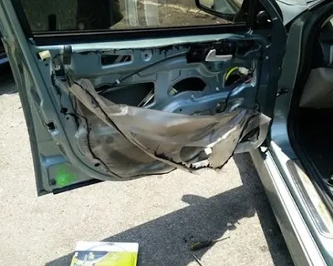 cermin kereta dari perspek