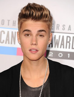 Justin Bieber 2013 earrings 