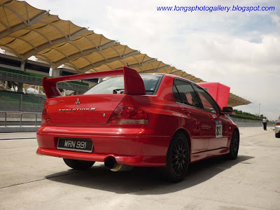 Mitsubishi Lancer Evolution VII in Sepang