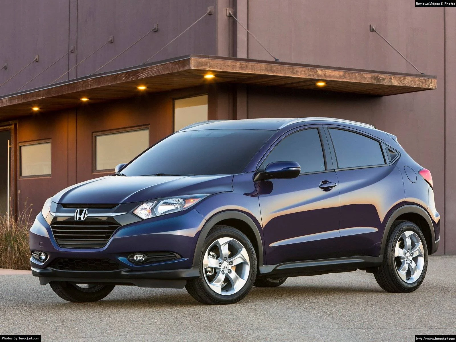 Hình ảnh xe ô tô Honda HR-V 2016 & nội ngoại thất