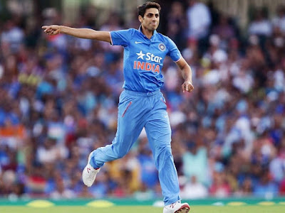 Ashish Nehra with wife Rushma 