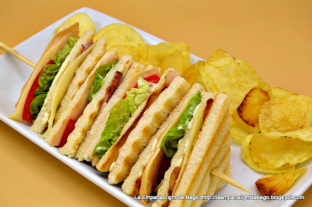 receta-de-sandwich-club-de-pavo