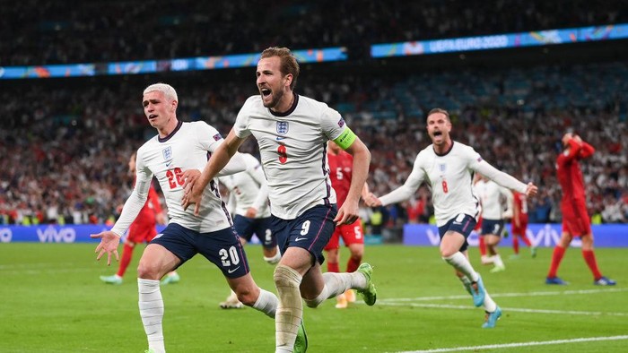 Inggris vs Denmark 2-1 Video Gol & Highlights