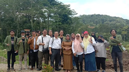 Mahasiswa UPN Veteran Jawa Timur Turut Andil dalam Pembuatan Akomodasi Wisata Lembah Kecubung di Desa Penanggungan Trawas Mojokerto