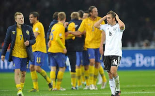 Jugadores Suecia celebran remontada Alemania