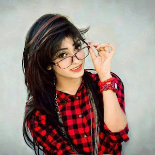 Cute Girl DP