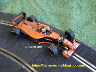 Arrows A21 de Pedro de la Rosa de Slot