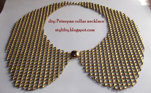  material for her Peter Pan collar necklace tutorial a tapestry mat