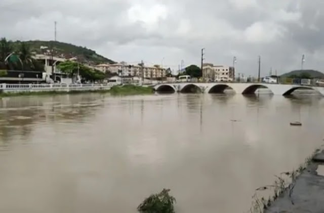 Nas últimas 48 horas choveu em torno de 235 mm na cidade de Jacobina