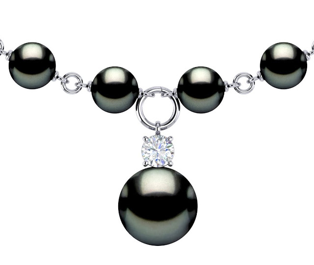 Diamond and Black Green Pearl Necklace