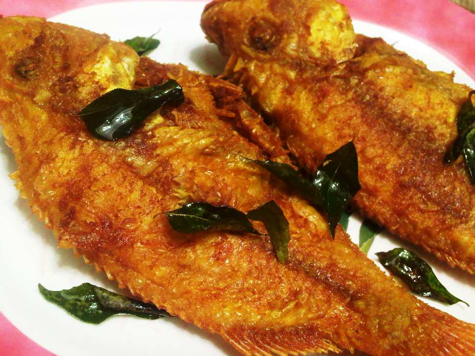 Sweet@Recipes Gallery by ~ IZaN: Talapia Goreng Rempah Kari