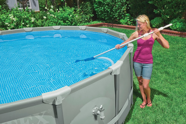 above ground swimming pool