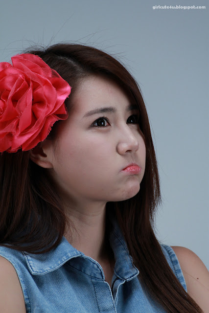 23 Han-Ga-Eun-Denim-Shirt-01-very cute asian girl-girlcute4u.blogspot.com