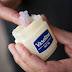 Hội con gái vứt hết kem dưỡng da, đổ xô mua Vaseline về làm đẹp sau khi phát hiện ra 7 tác dụng “thần thánh” này