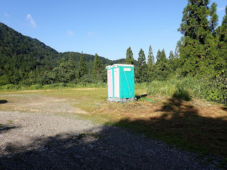 赤兎山・大長山登山　駐車場　簡易トイレ