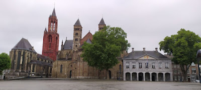 Vrijthof, Sint Janskerk, Sint Servaasbasiliek, Hoofdwacht.