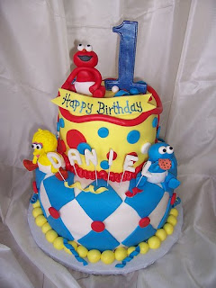 Sesame Street Birthday Party Supplies on Street Party Chez Cake Ideas And Designs