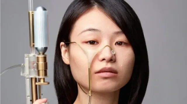 Taiwanese Artist Yi Fei Chen with the gun