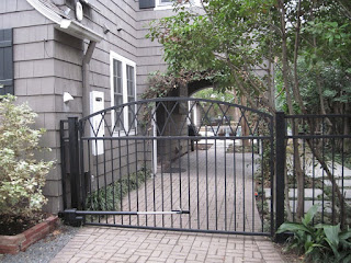 automatic gate