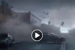 بالفيديو شاهد قوة اعصار مدمر عن قرب والاضرار Hurricane