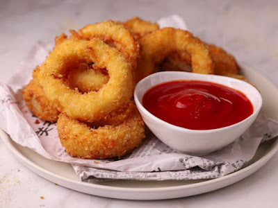 
Γεμιστά onion rings
