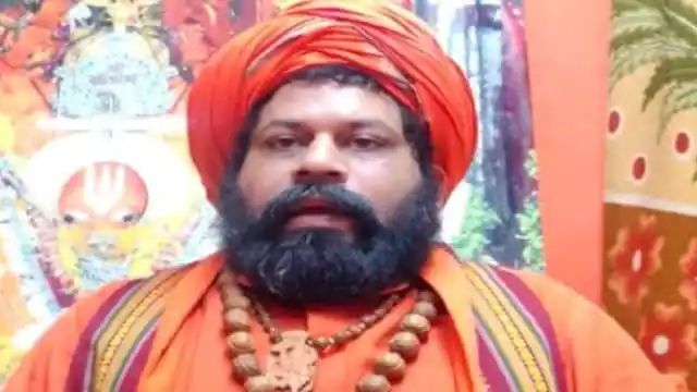 पुलिस तक शिकायतें पहुंचते ही राजू दास अपनी पोस्ट डिलीट कर भागा 