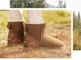 Women's Classic Short Rustic Weave from Ugg