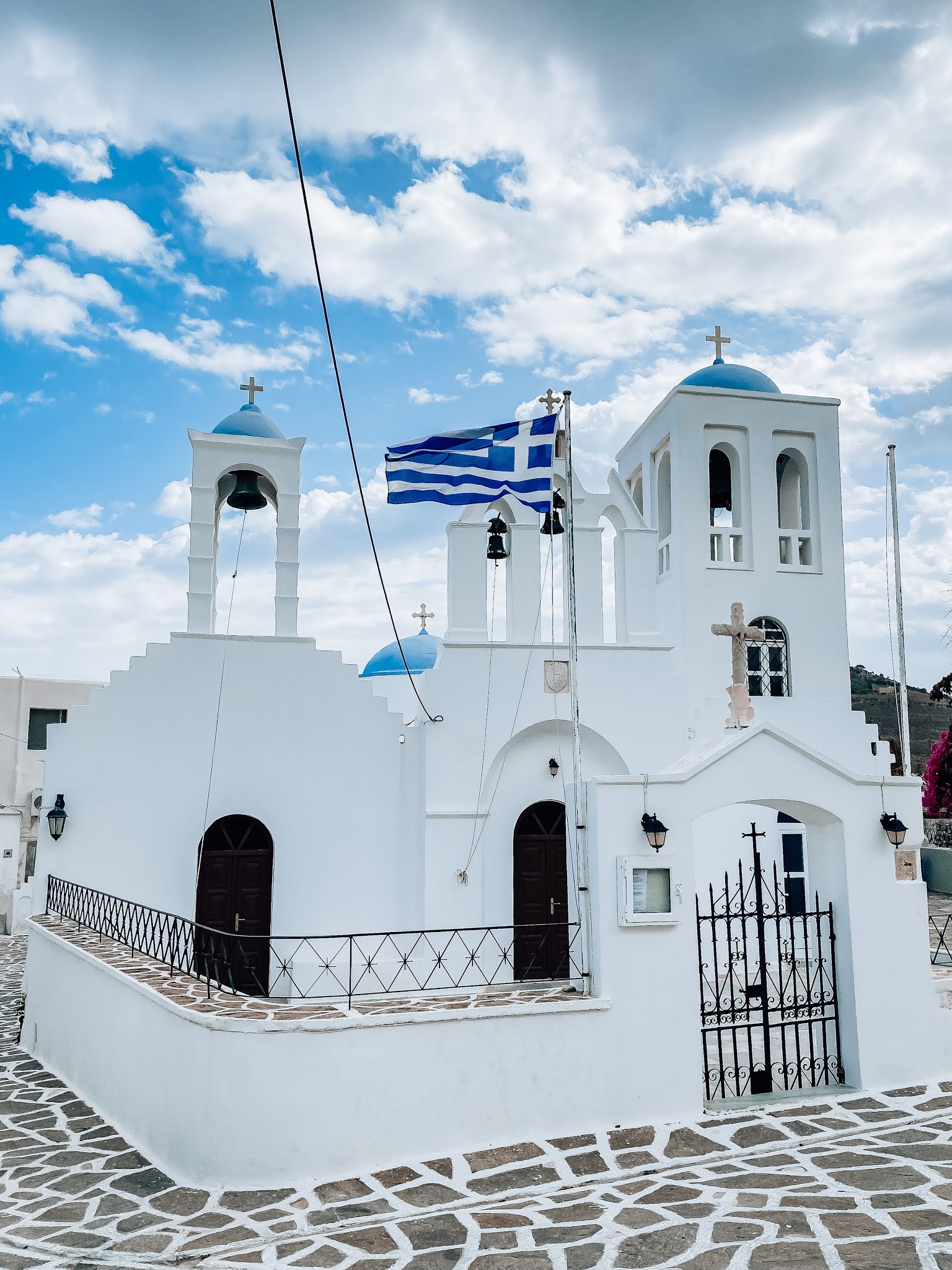 Paros