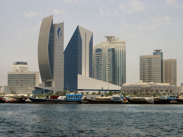 dubai ontem e hoje ambiente de leitura carlos romero