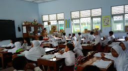 Tingkatkan Literasi Digital dan Berpikir Kritis, Tantangan Baru Bagi Guru Tradisional di masa Pandemi