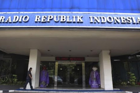 Sejarah Lahirnya Radio Republik Indonesia (RRI) dan Radio-Radio Swasta di Indonesia