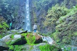 Kumpulan Foto Keindahan Curug Ciherang Bogor