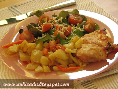 Articole culinare : Pui, cartofi si morcovi la cuptor