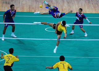 http://olahraga-modern.blogspot.com/2016/03/teknik-dasar-sepak-takraw.html