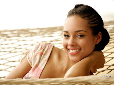 wallpaper-alicia-keys