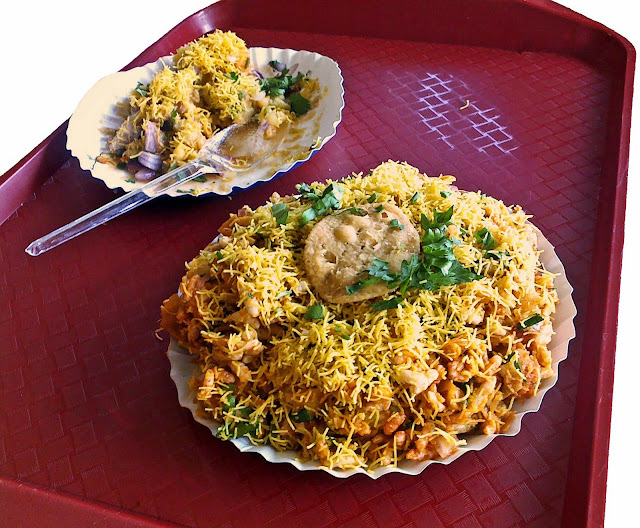  Bhel served on a tray