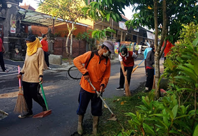 Efektif Jaga Kebersihan Lingkungan Dan Edukasi Masyarakat