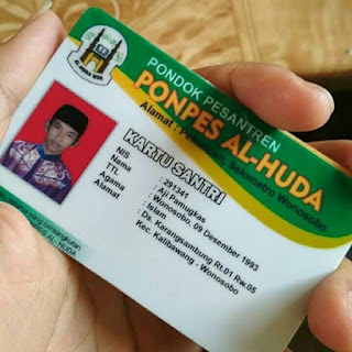 Hati hati Gaes, ada penipu pakai id card Palsu... !! .