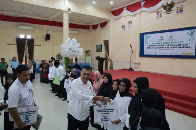 Hadiri Program Cinta Muallaf Baznas Kepri, Bupati Natuna Himbau Masyarakat Bayar Zakat