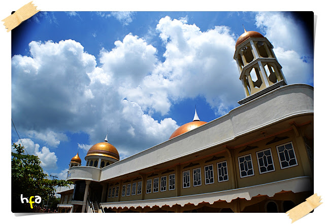 Masjid Jamie Nagara Hulu Sungai Selatan Kalsel, difoto dengan wide converter