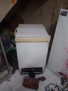 Photo freezer box diambil di lokasi lembang bandung Jawa barat Indonesia