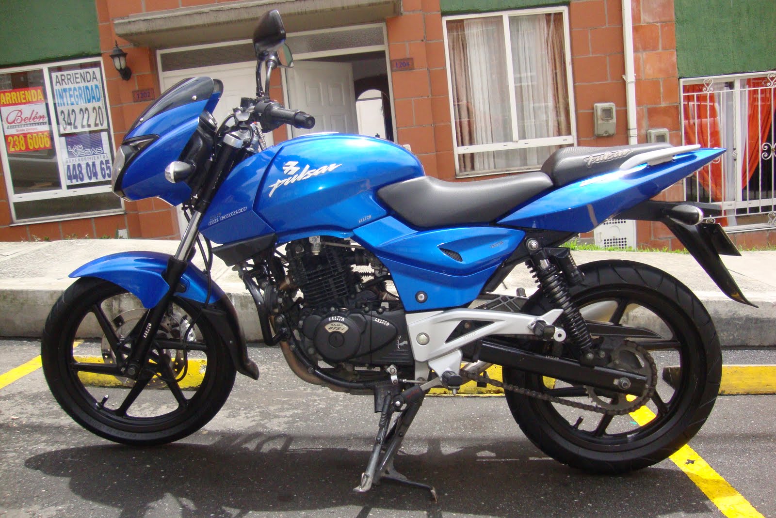 Pulsar200 http://motopulsar200.blogspot.com/
