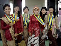 model kebaya wanita,model baju batik wanita,model batik laki laki