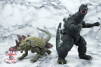 S.H. MonsterArts Godzilla [1972] 40