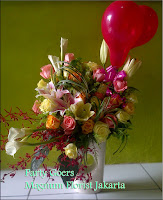 Balloon Rose Flower Arrangement Happy Birthday